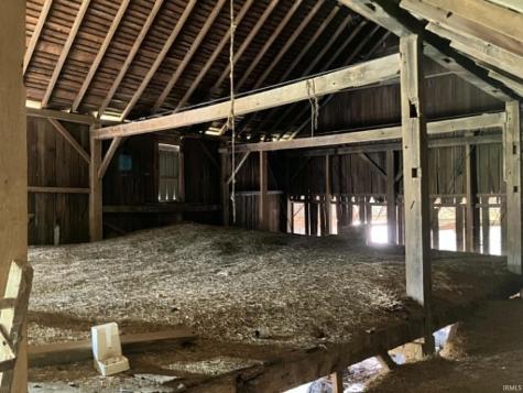 11172 W 18 Highway Pennville IN 47369