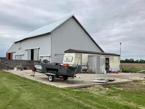 11172 W 18 Highway Pennville IN 47369