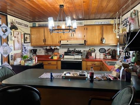 11172 W 18 Highway Pennville IN 47369