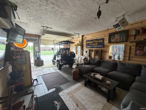 2210 E 800 S Lafayette IN 47909
