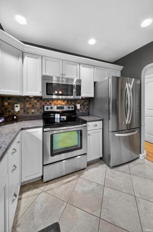 3410 Harmony Way Evansville IN 47720