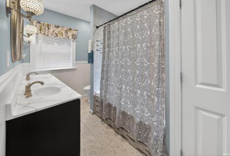 3410 Harmony Way Evansville IN 47720