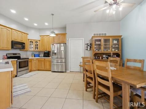 4450 Farmington Road Gas City IN 46933