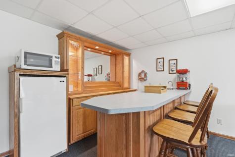 0205 W 600 S Wolcottville IN 46795