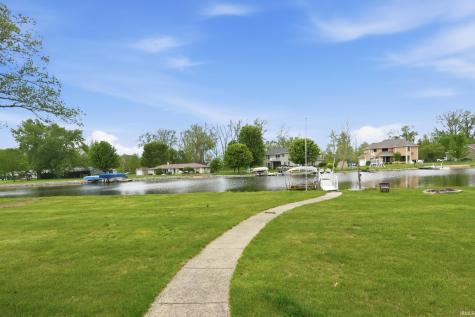 0205 W 600 S Wolcottville IN 46795