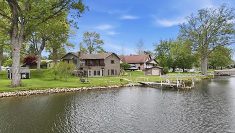 0205 W 600 S Wolcottville IN 46795