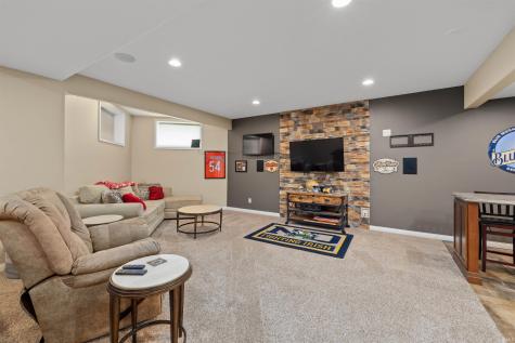 7727 Boxwood Court Fort Wayne IN 46835