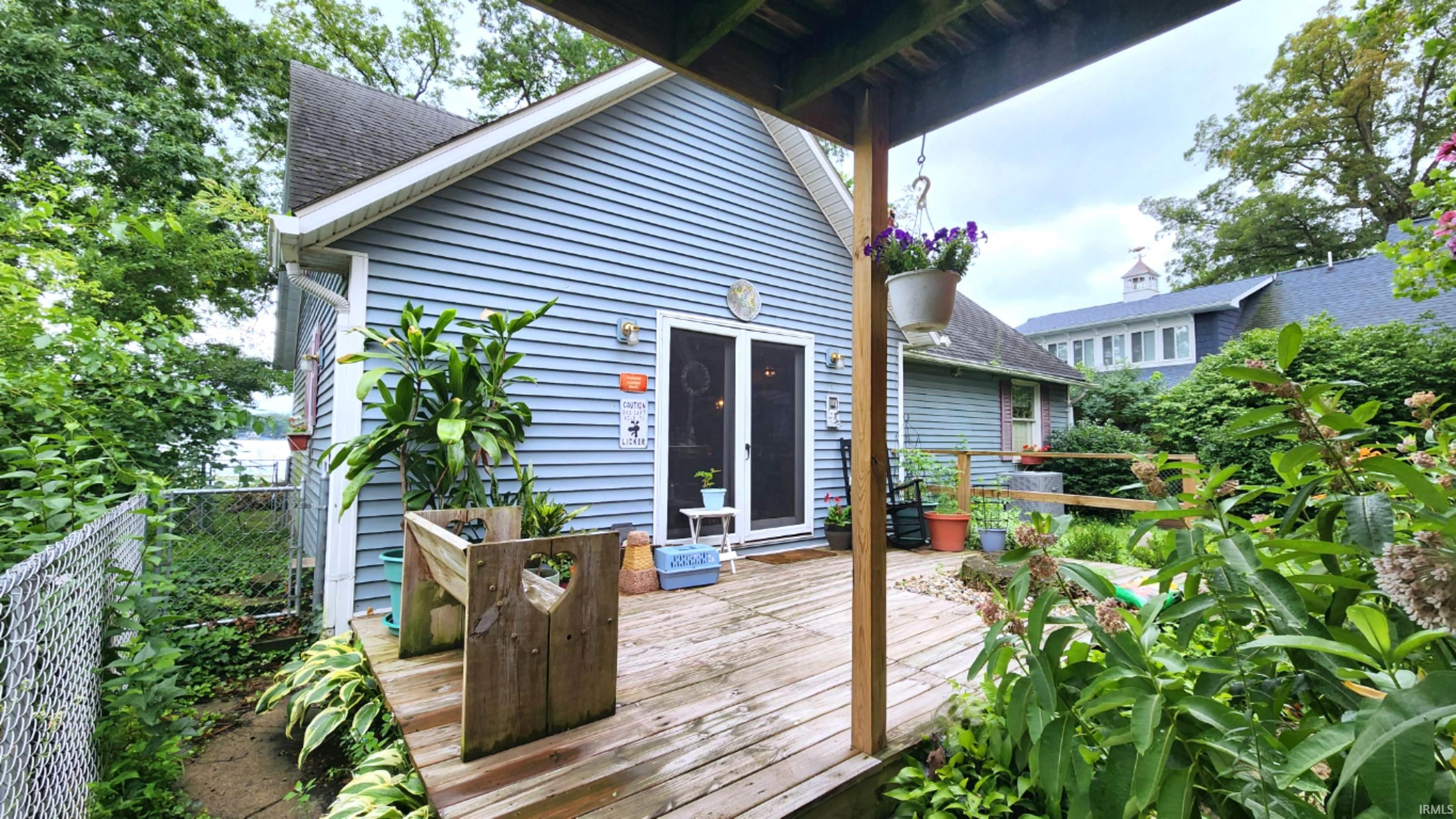 10959 E Tippecanoe Drive Walkerton IN 46574