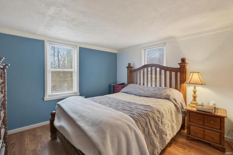 4942 W 1200 S Covington IN 47932