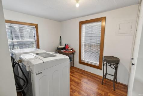 4942 W 1200 S Covington IN 47932