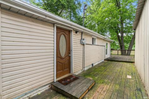 4942 W 1200 S Covington IN 47932
