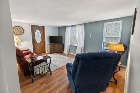 4942 W 1200 S Covington IN 47932