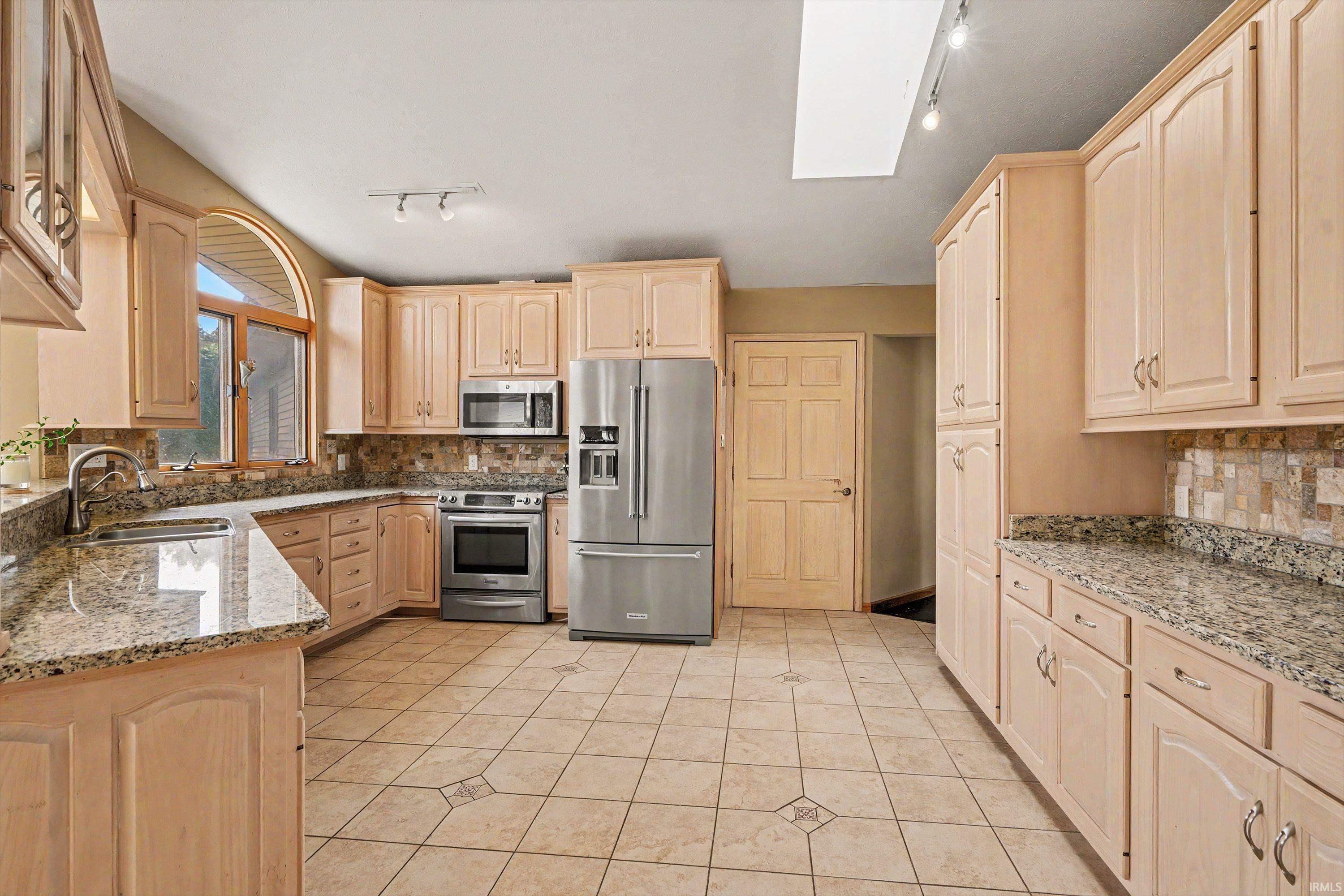 13200 Fountain Court Granger IN 46530
