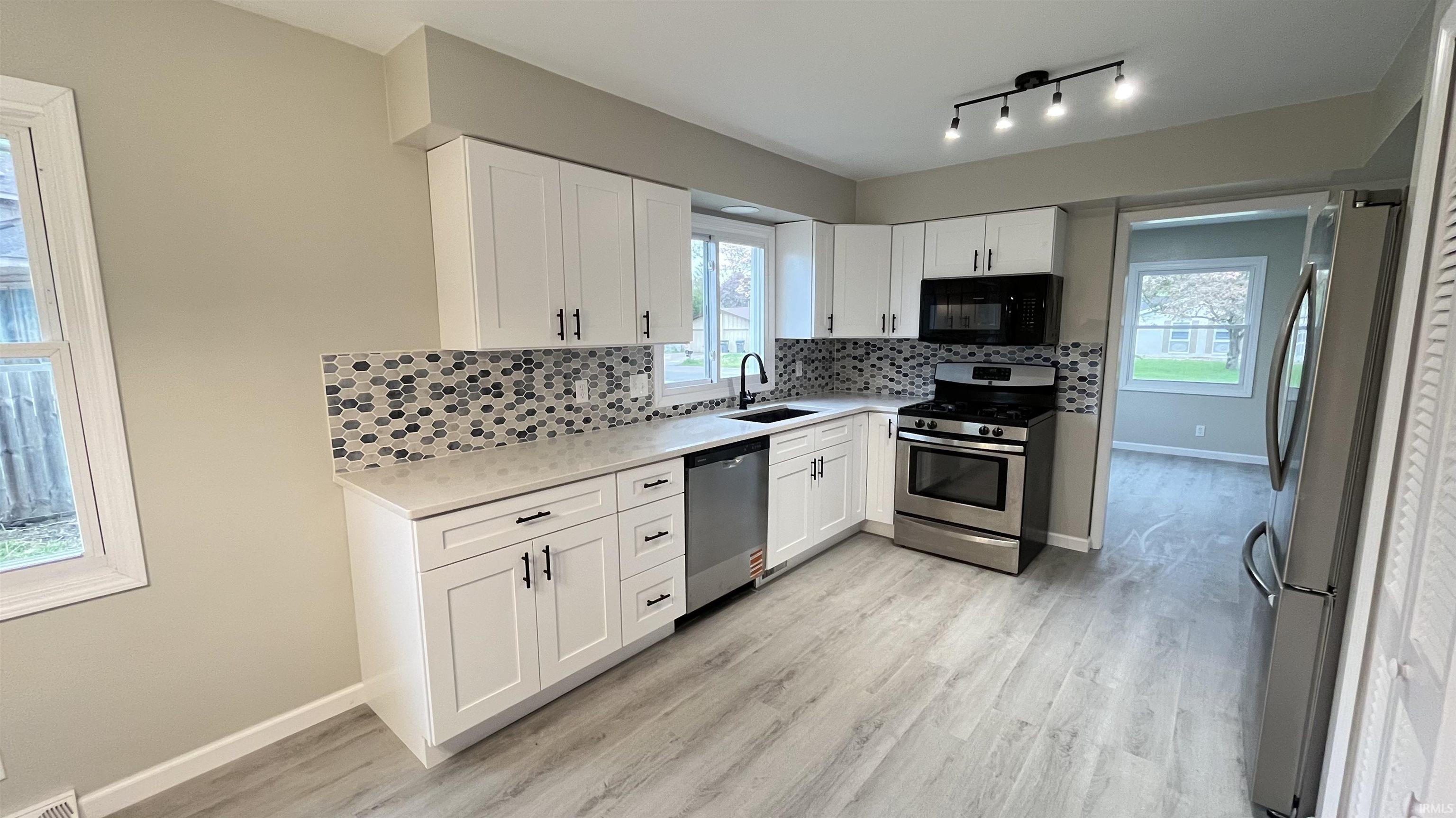 1655 Brookwood Dr. Drive Elkhart IN 46514