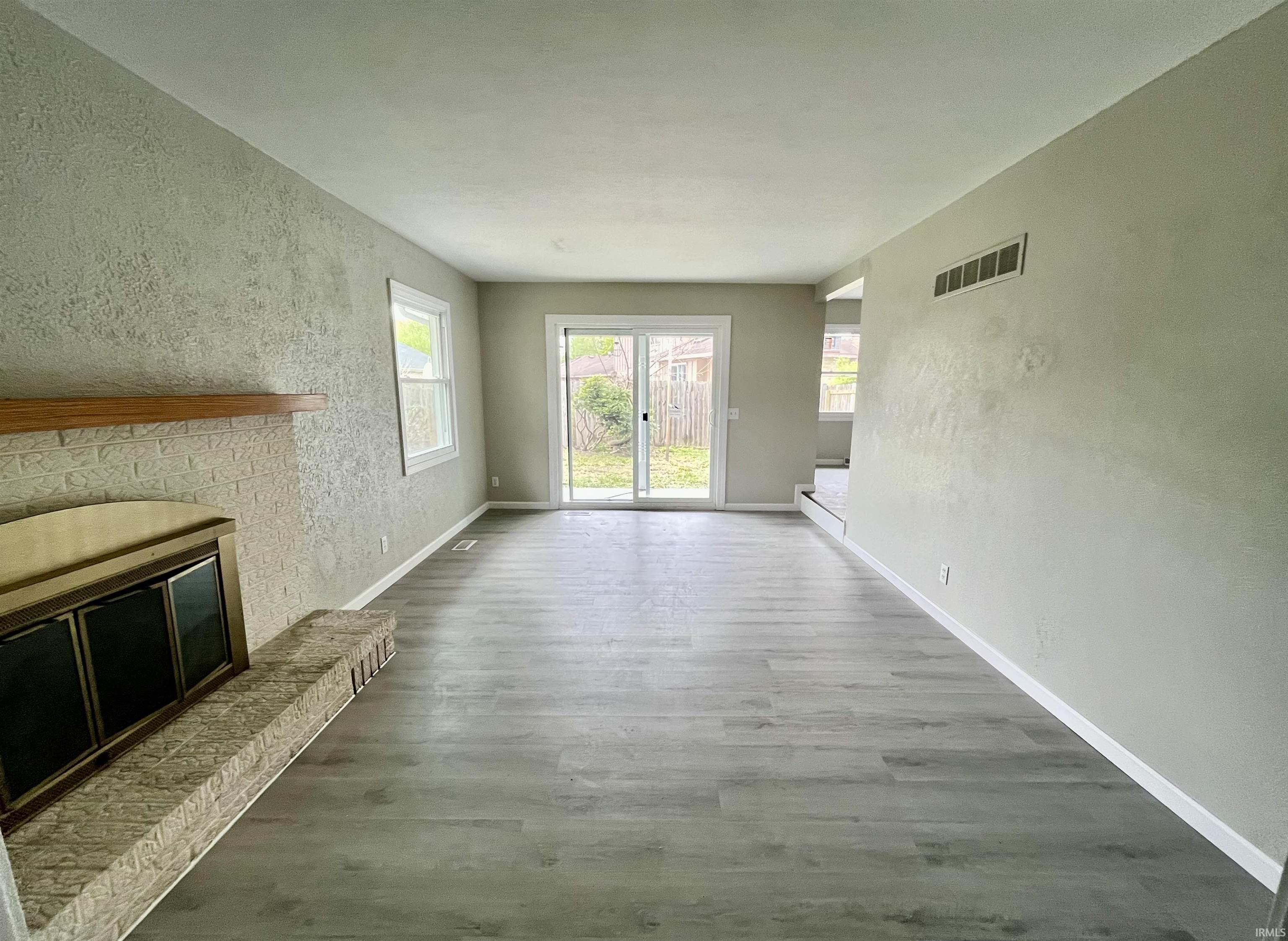 1655 Brookwood Dr. Drive Elkhart IN 46514