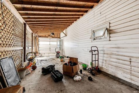 220 S D Street Elwood IN 46036