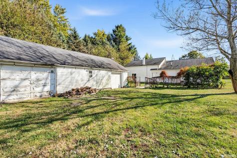 220 S D Street Elwood IN 46036