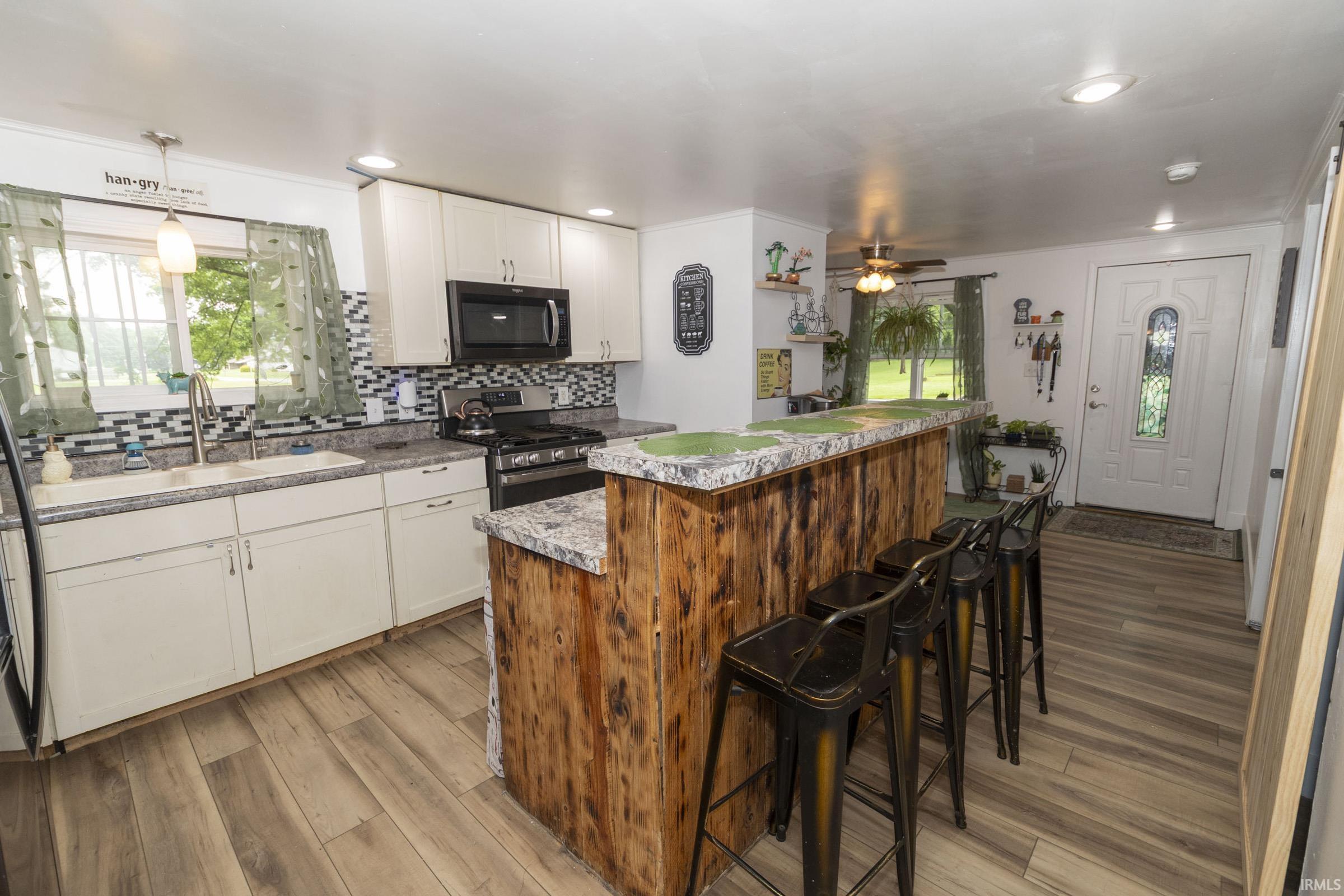 21085 Cabot Avenue Lakeville IN 46536