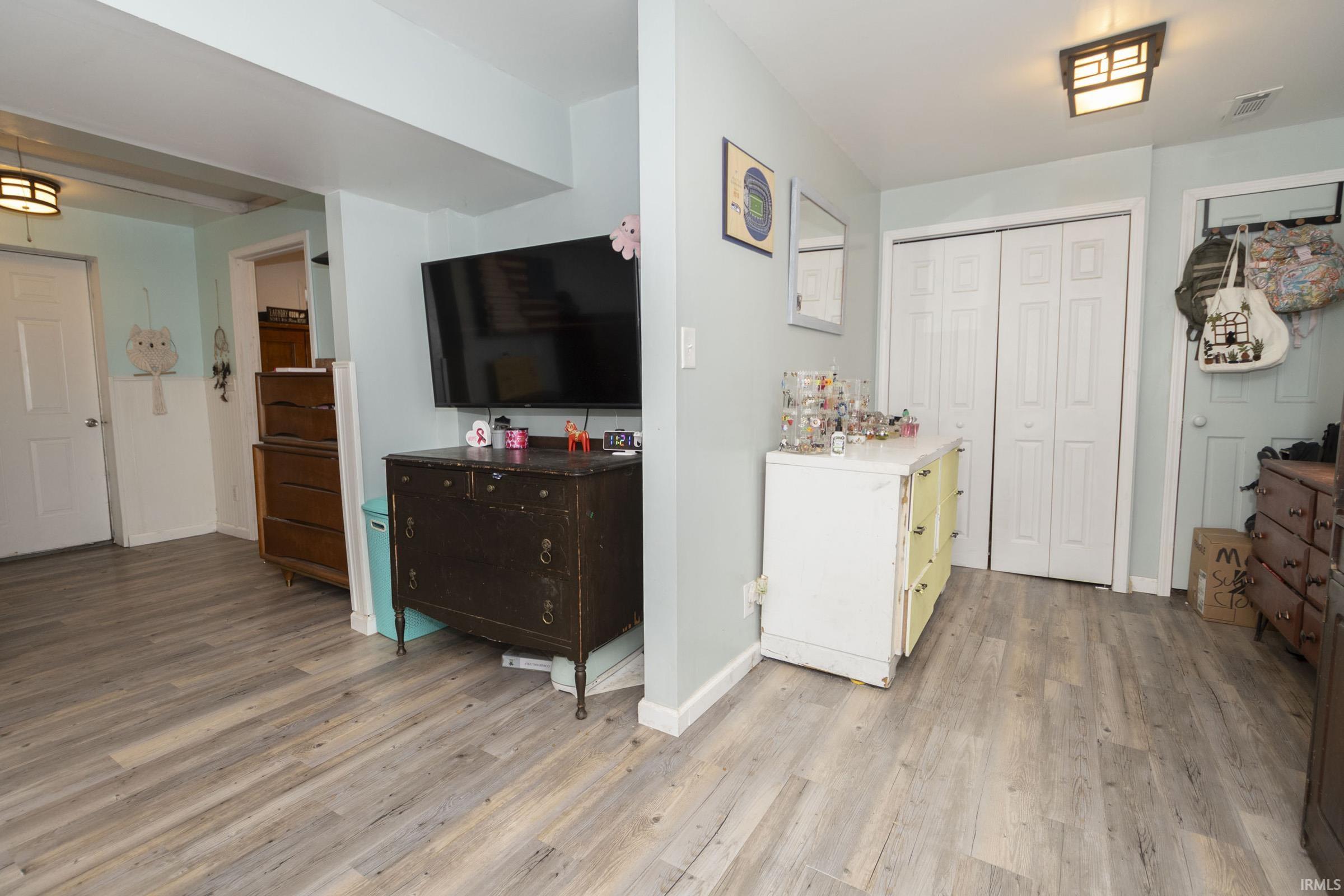 21085 Cabot Avenue Lakeville IN 46536
