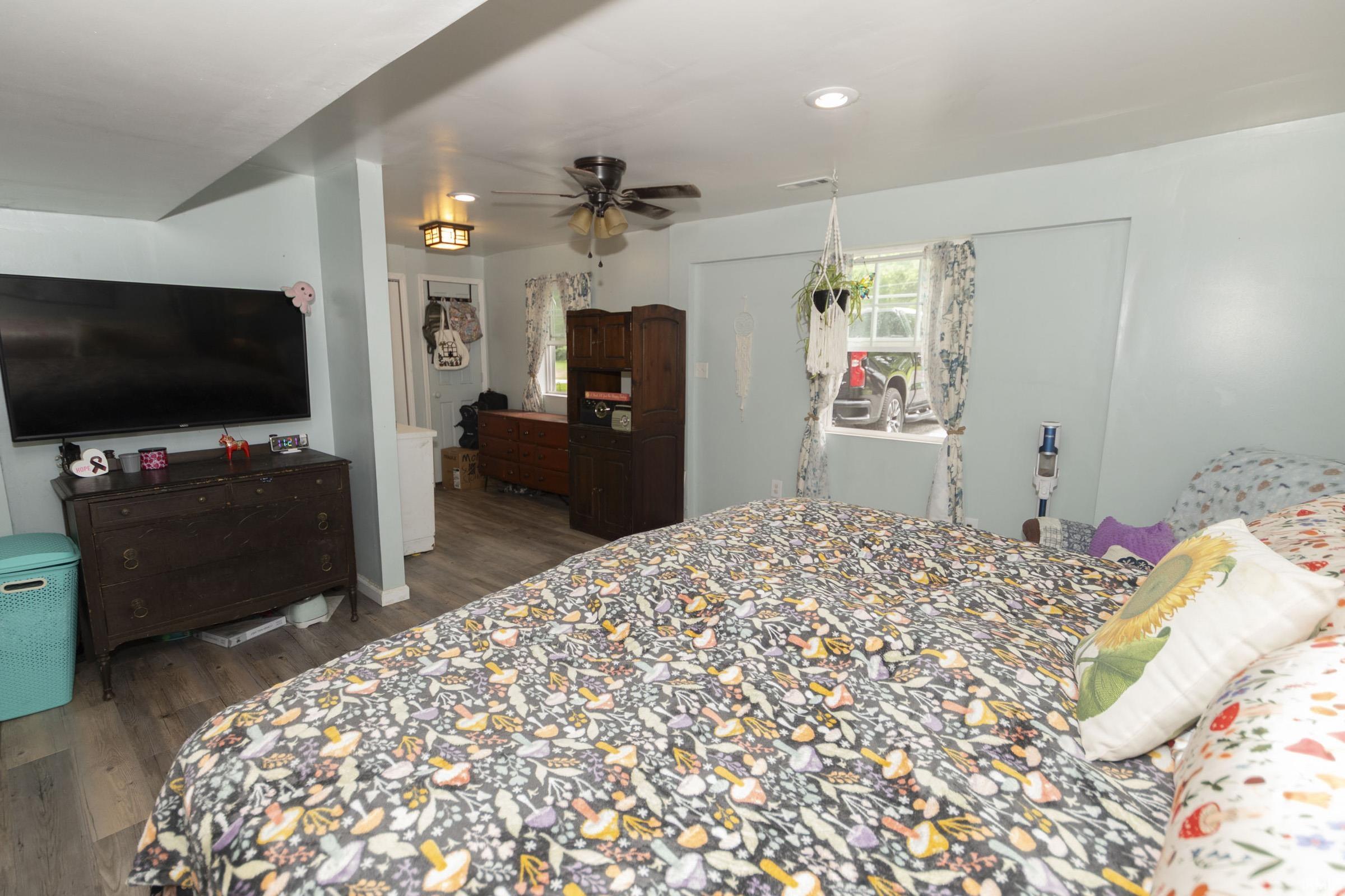 21085 Cabot Avenue Lakeville IN 46536