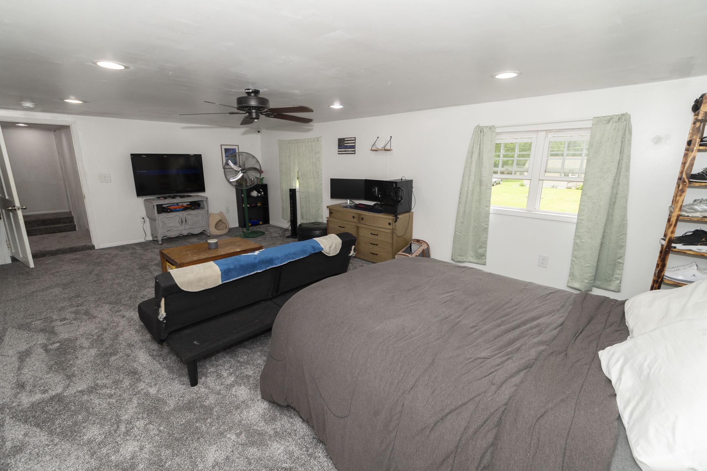 21085 Cabot Avenue Lakeville IN 46536