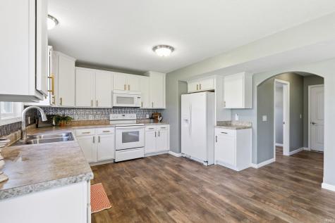 13079 Starling Cove Fort Wayne IN 46845