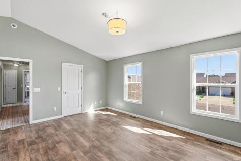 13079 Starling Cove Fort Wayne IN 46845