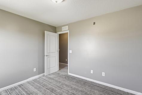 13079 Starling Cove Fort Wayne IN 46845