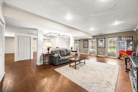 3912 E Stonegate Court Bloomington IN 47401