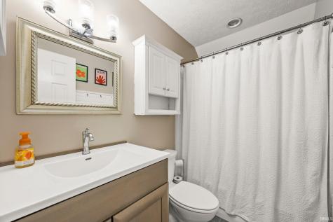 3912 E Stonegate Court Bloomington IN 47401