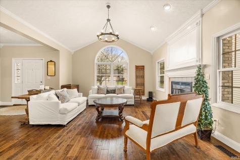 3912 E Stonegate Court Bloomington IN 47401