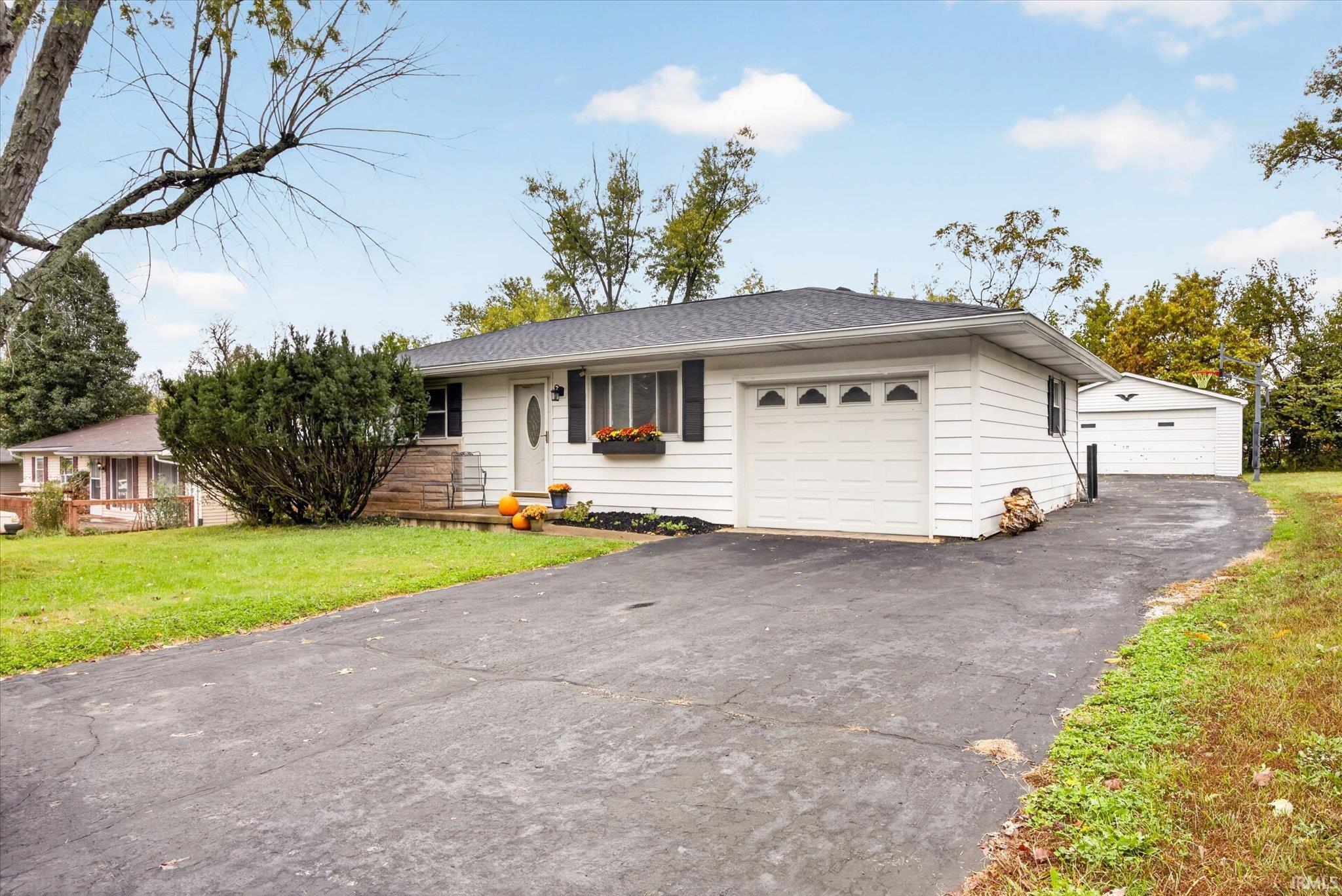 2912 S Walnut Street Pike Bloomington IN 47401
