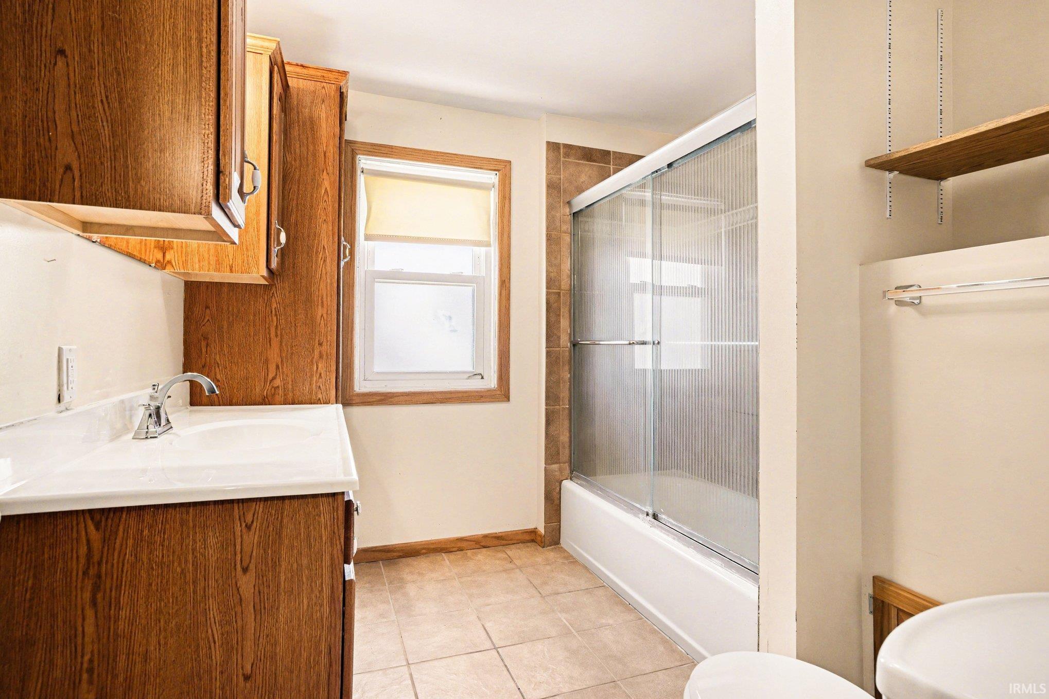 1406 Longfellow Avenue South Bend IN 46615