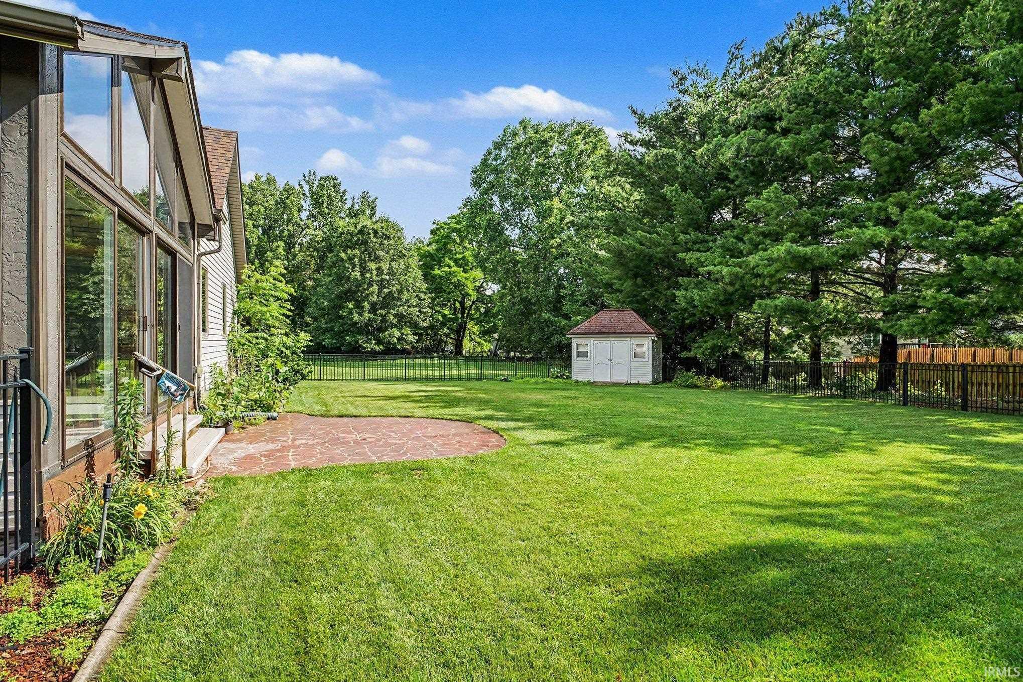 3828 Thornridge Drive Elkhart IN 46514