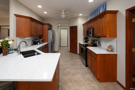8011 Taliesin Way Fort Wayne IN 46835