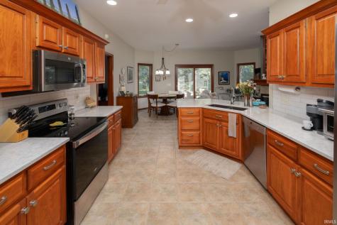 8011 Taliesin Way Fort Wayne IN 46835