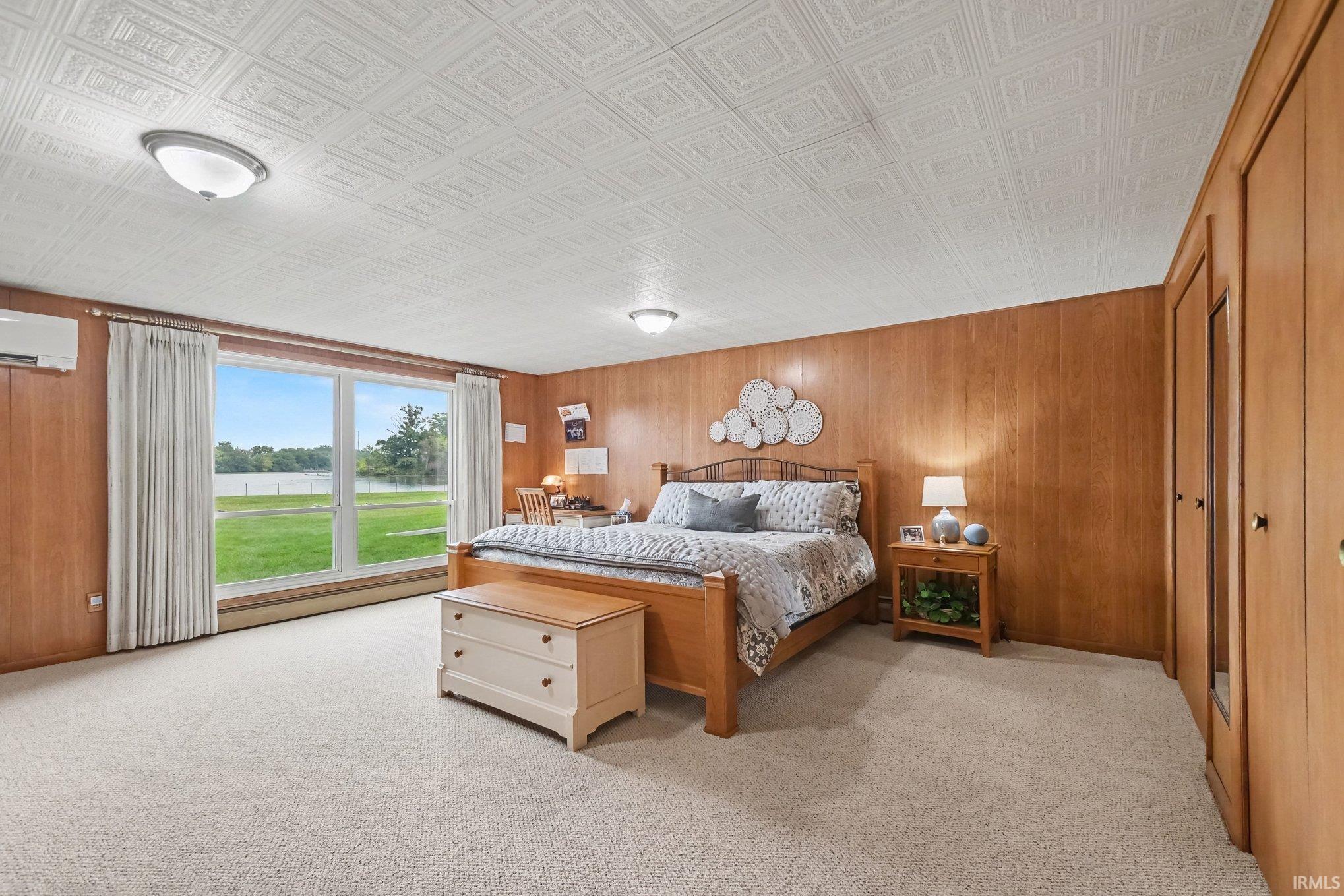 327 Manchester Drive Mishawaka IN 46544