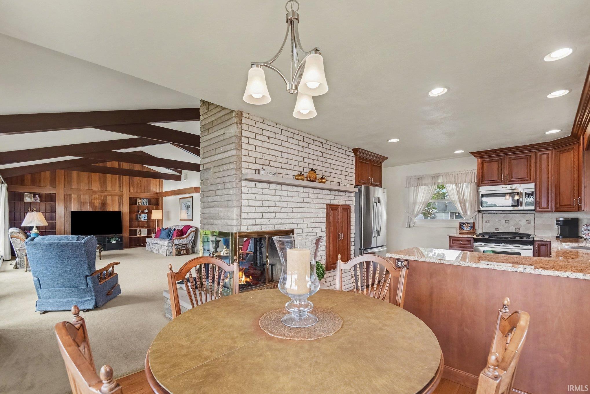 327 Manchester Drive Mishawaka IN 46544