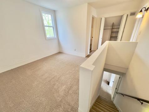 806 N Harrison Street Syracuse IN 46567