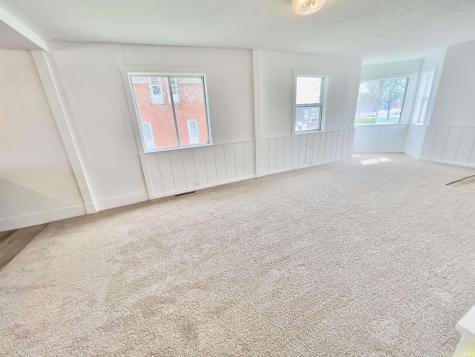 806 N Harrison Street Syracuse IN 46567