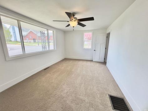 806 N Harrison Street Syracuse IN 46567