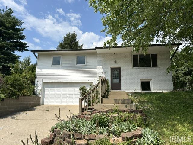 1423 E Dunstan Drive Bloomington IN 47401