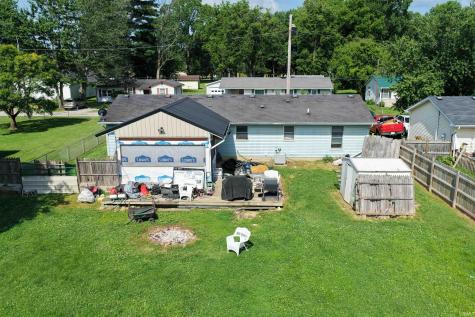 1115 N 9th Street Mitchell IN 47446