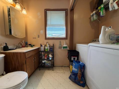 1115 N 9th Street Mitchell IN 47446