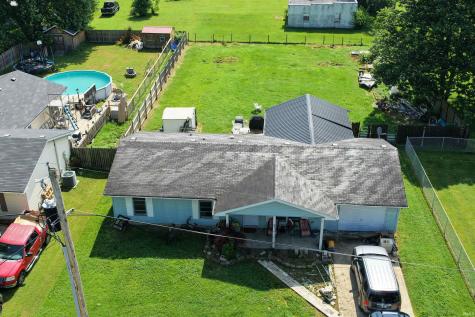 1115 N 9th Street Mitchell IN 47446