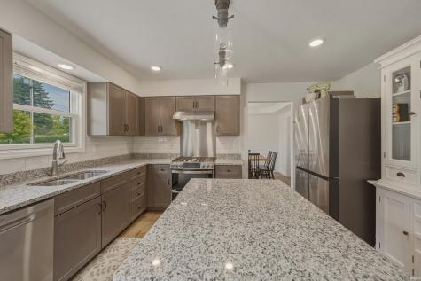1301 N Wild Pine Drive Yorktown IN 47396