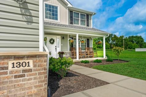1301 N Wild Pine Drive Yorktown IN 47396