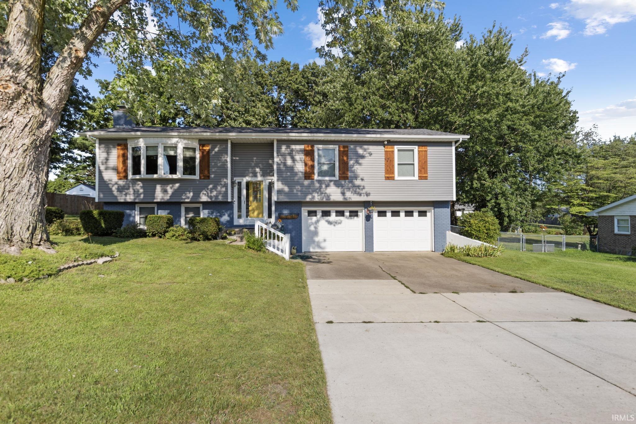 610 Claudia Lane Middlebury IN 46540