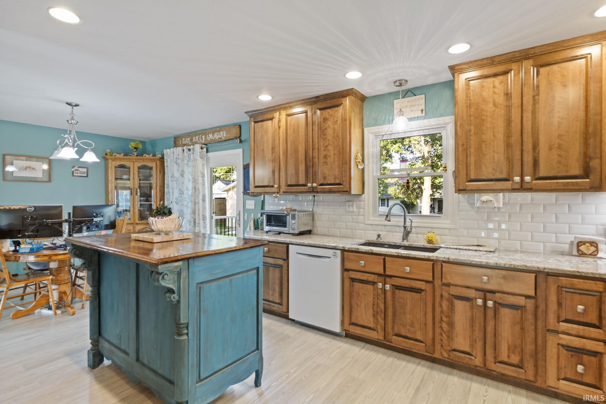 610 Claudia Lane Middlebury IN 46540
