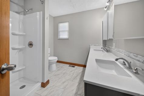 11600 Roedel Drive Evansville IN 47712